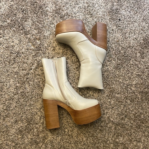 Vintage Jeffrey Campbell Platforms - Picture 2 of 3